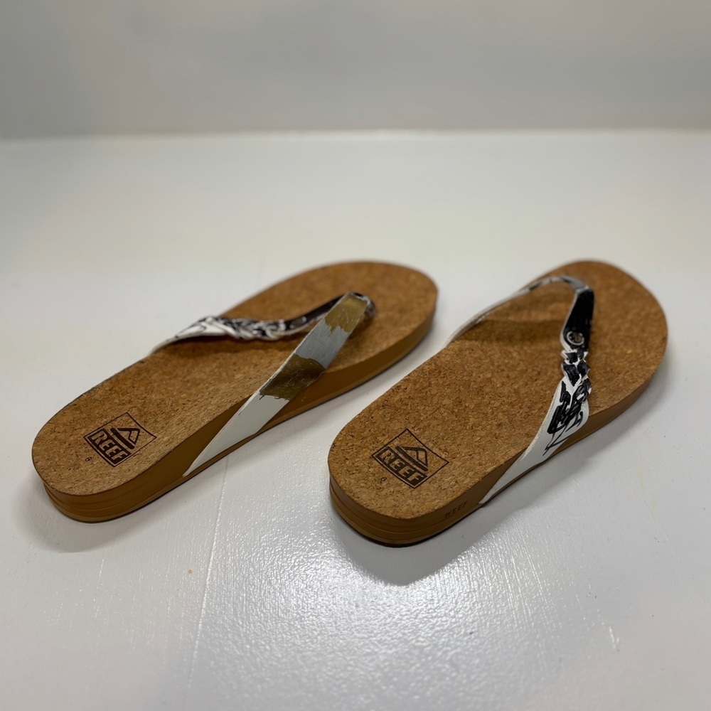 Reef Cushion Court Twist Flip Flops Women’s Size 6 Cork Footbed Black White - Picture 6 of 11
